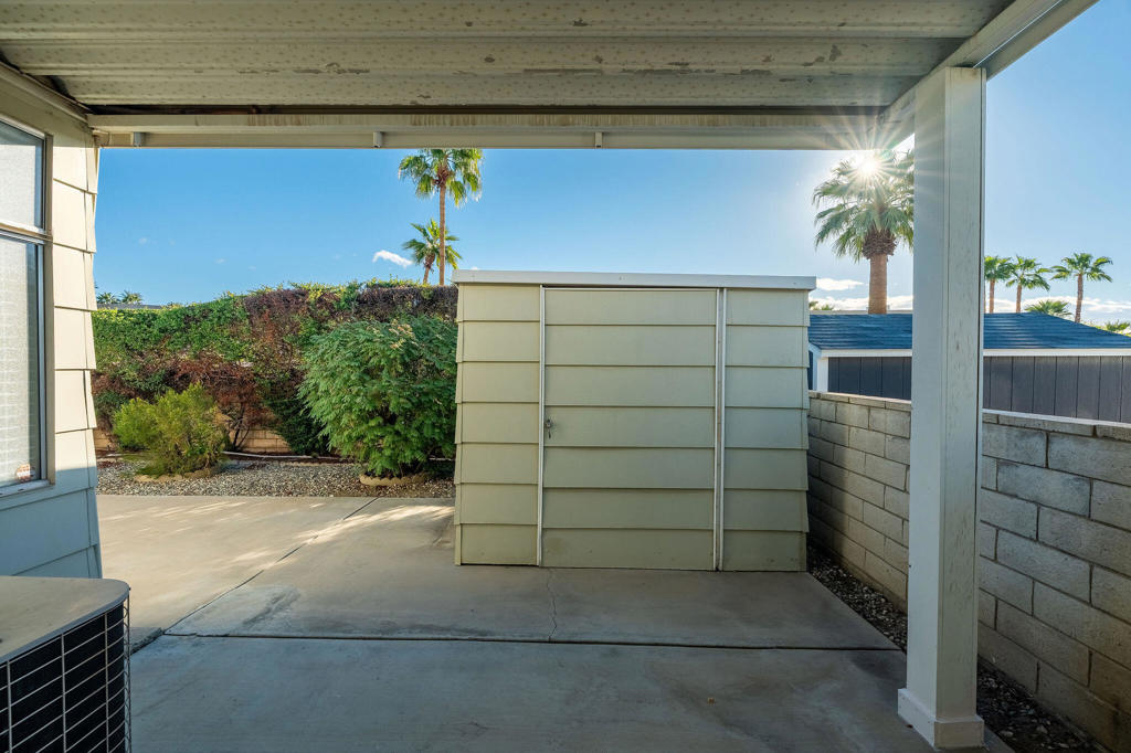 13 International Boulevard 13 Property Photo 37