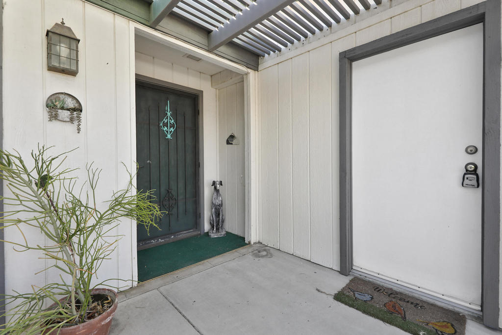 74612 Azurite Circle E Property Photo 6