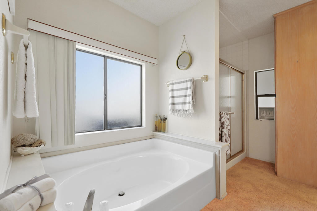 74612 Azurite Circle E Property Photo 20