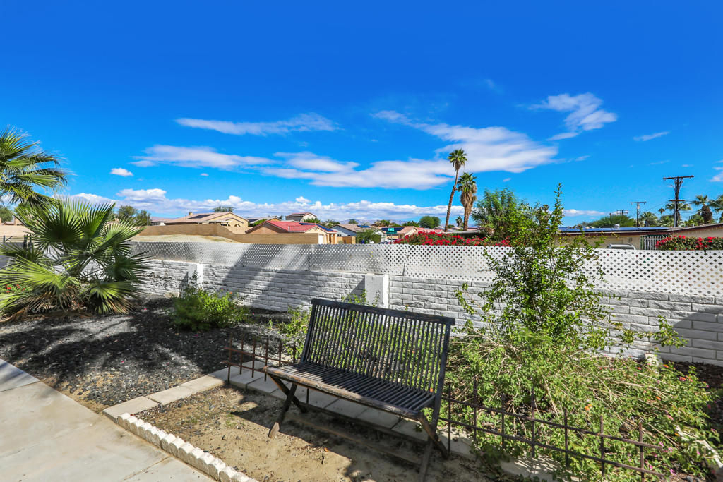 74612 Azurite Circle E Property Photo 32