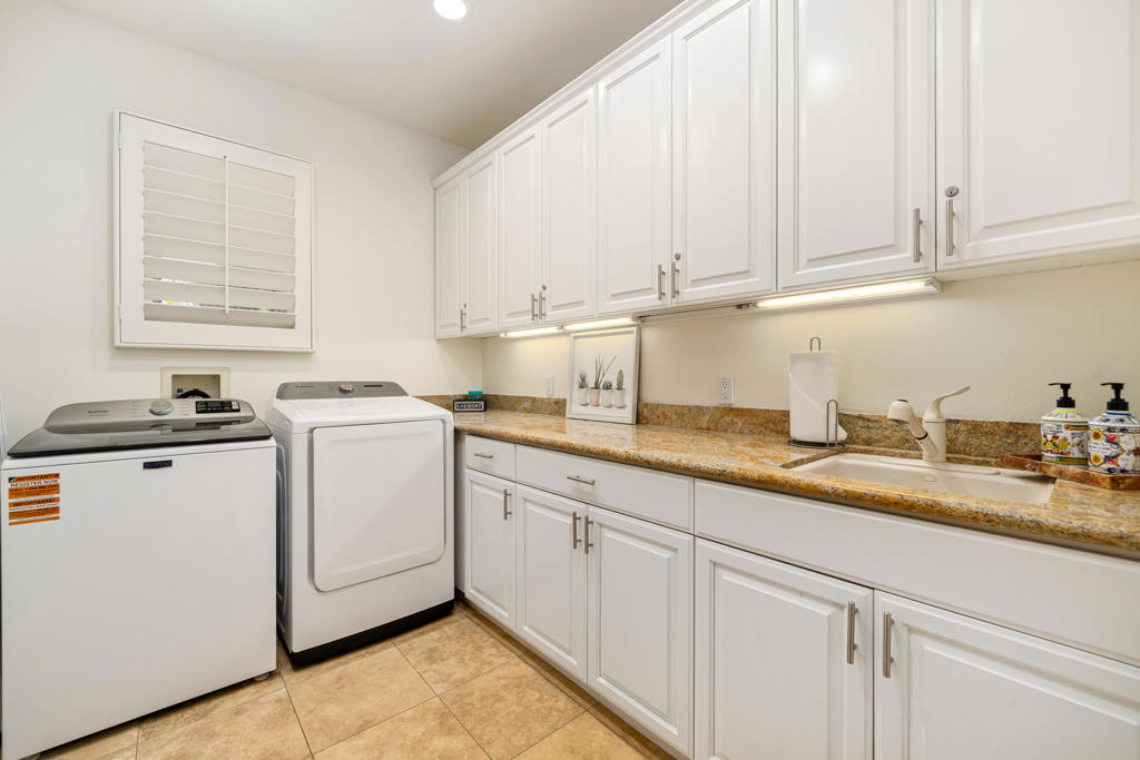 55610 Royal St George Property Photo 86