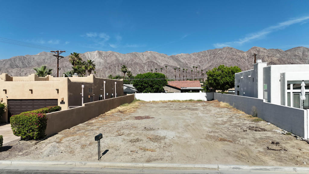 51335 Calle Hueneme Property Photo 1