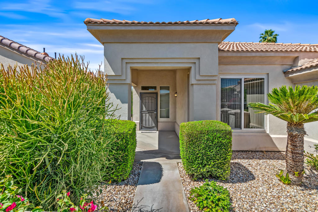 44395 Royal Lytham Drive Property Photo 6