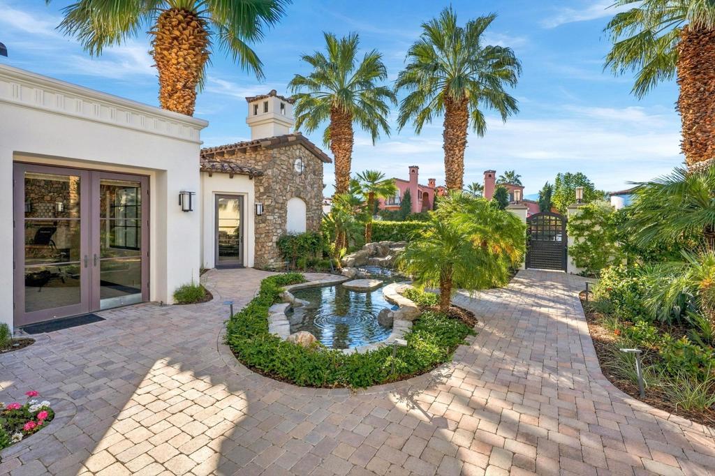 80290 Via Capri Property Photo 17