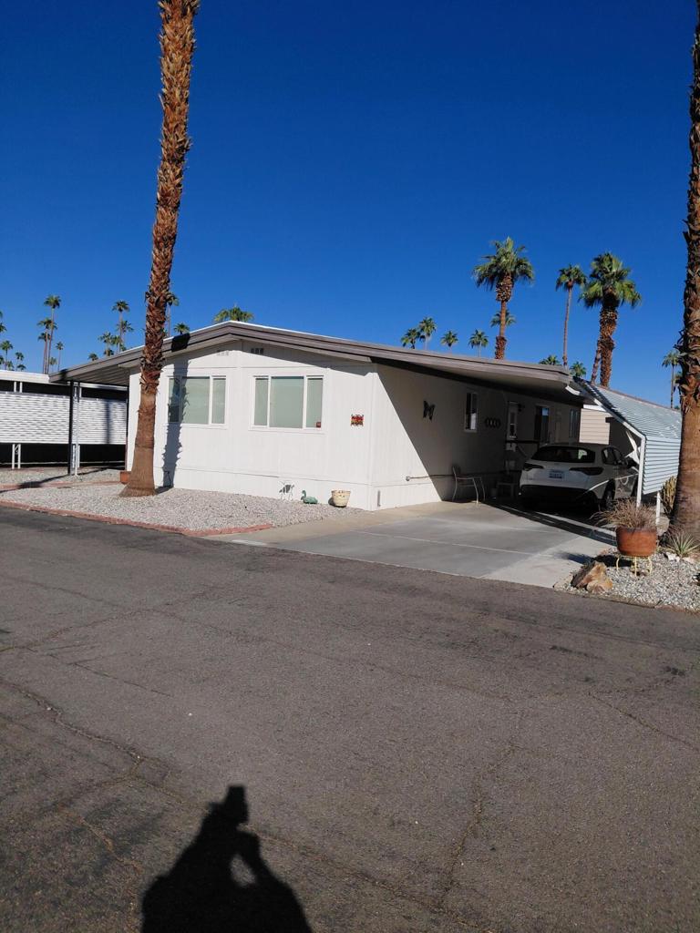 341 Sand Creek Property Photo 1