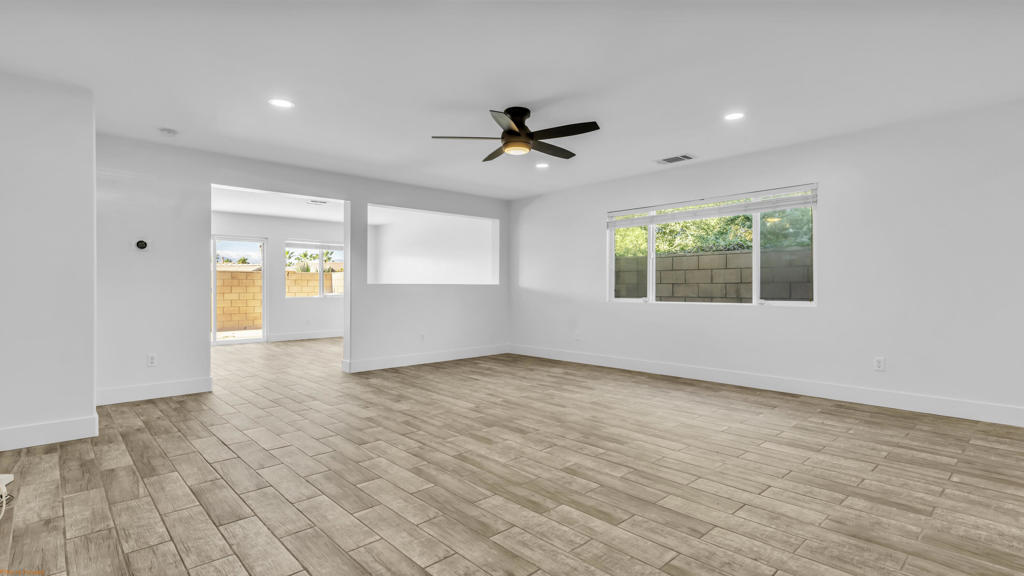 84285 Tramonto Way Property Photo 8