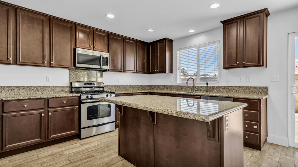 84285 Tramonto Way Property Photo 16