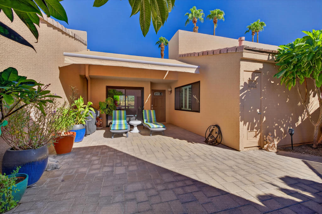 76700 Chrysanthemum Way Property Photo 2