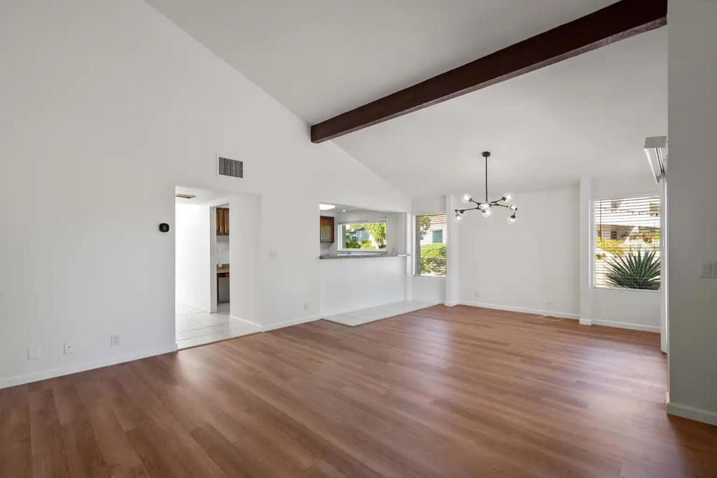 35054 Mission Hills Drive Property Photo 13
