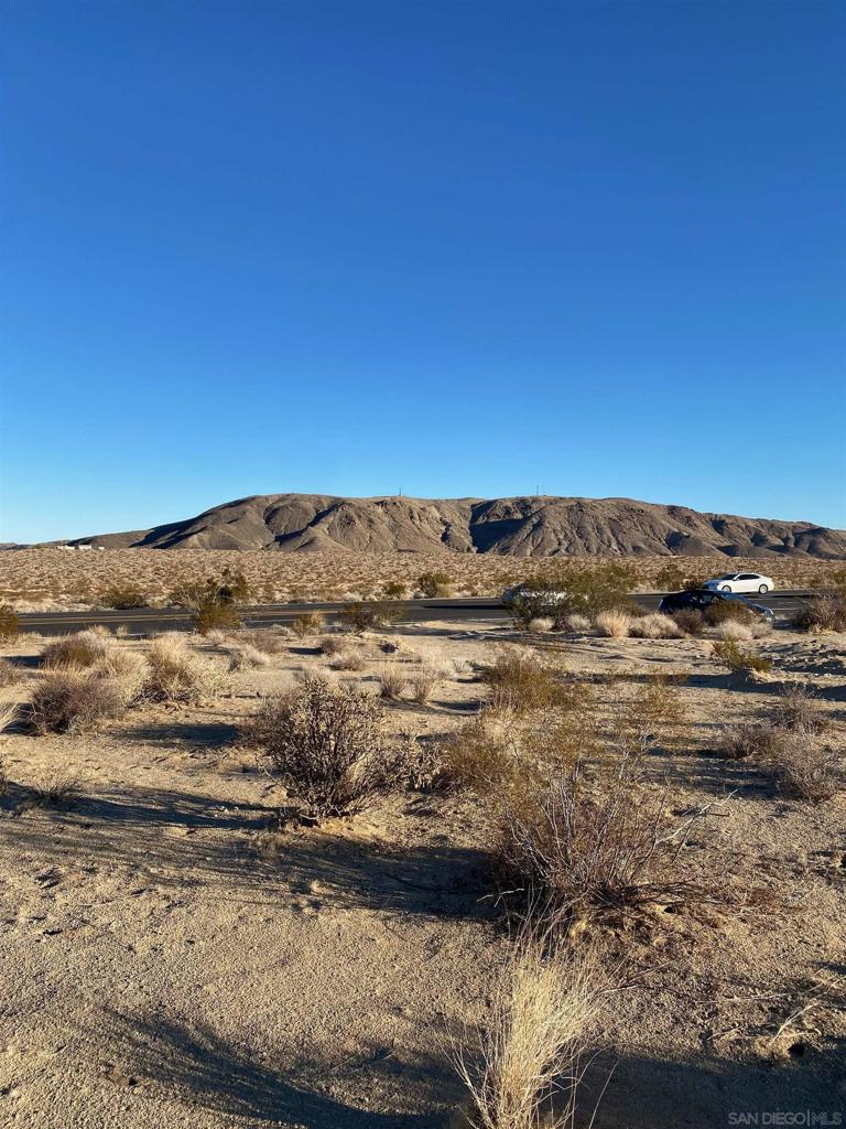 29 Palms Hwy Property Photo 4