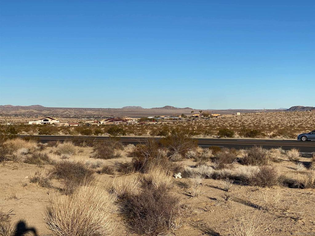 29 Palms Hwy Property Photo 6