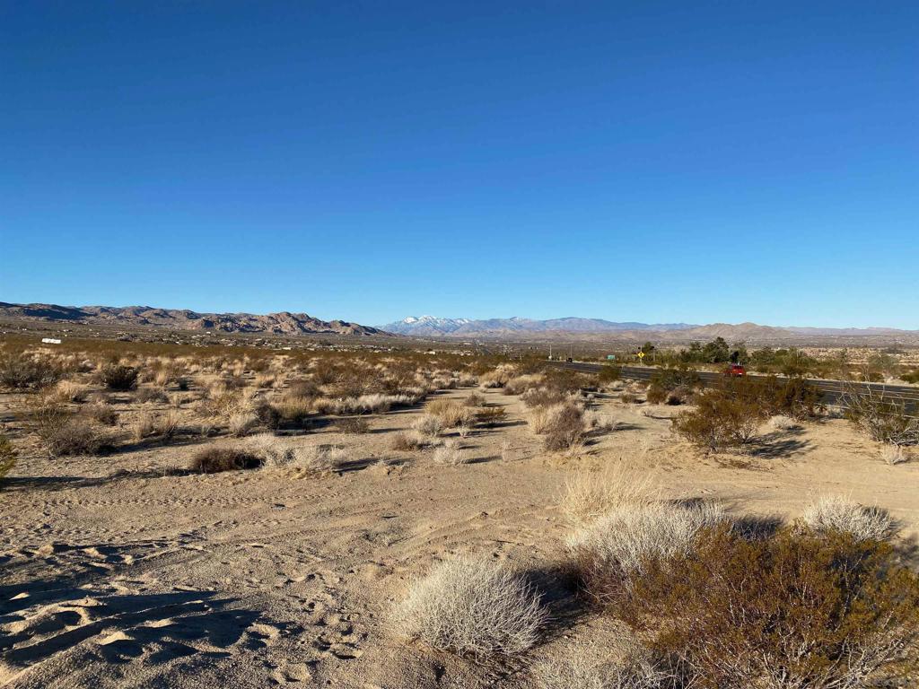 29 Palms Hwy Property Photo 12