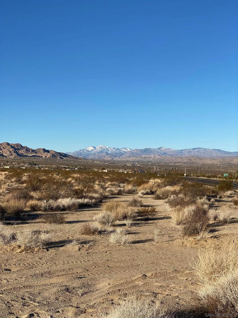 29 Palms Hwy Property Photo 23