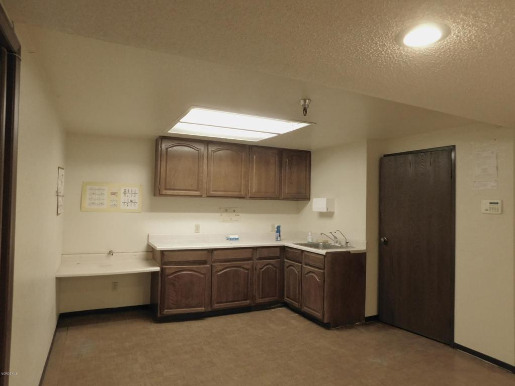 2368 Eastman Avenue 3 Property Photo 14