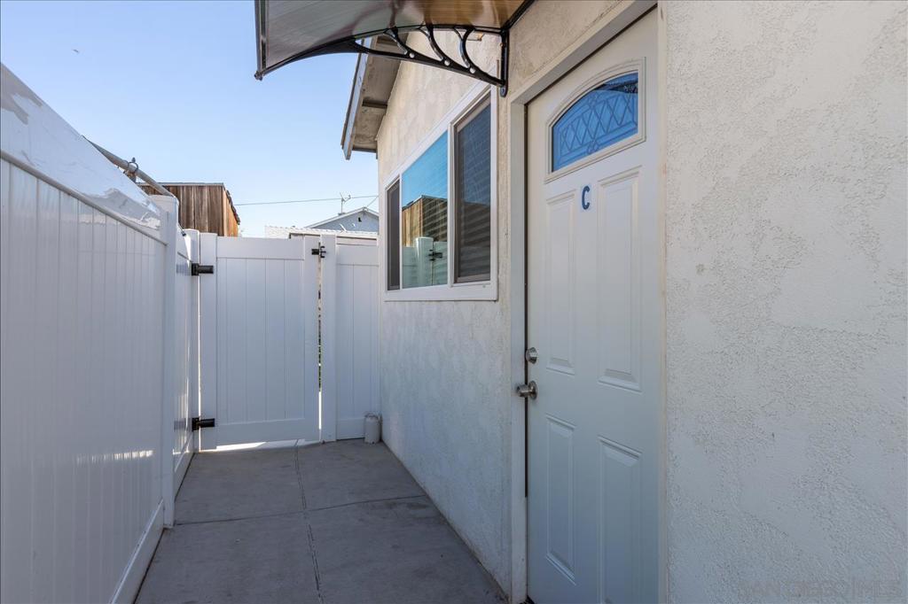 2135 37 S 41st St Property Photo 8