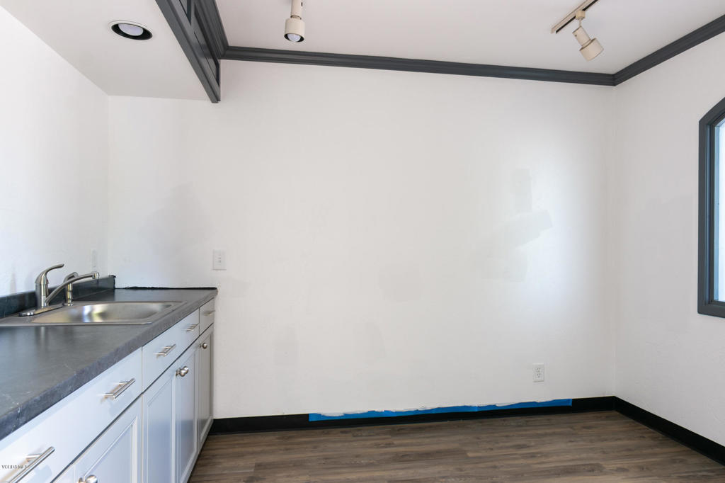 4125 Market Street 9 Property Photo 6