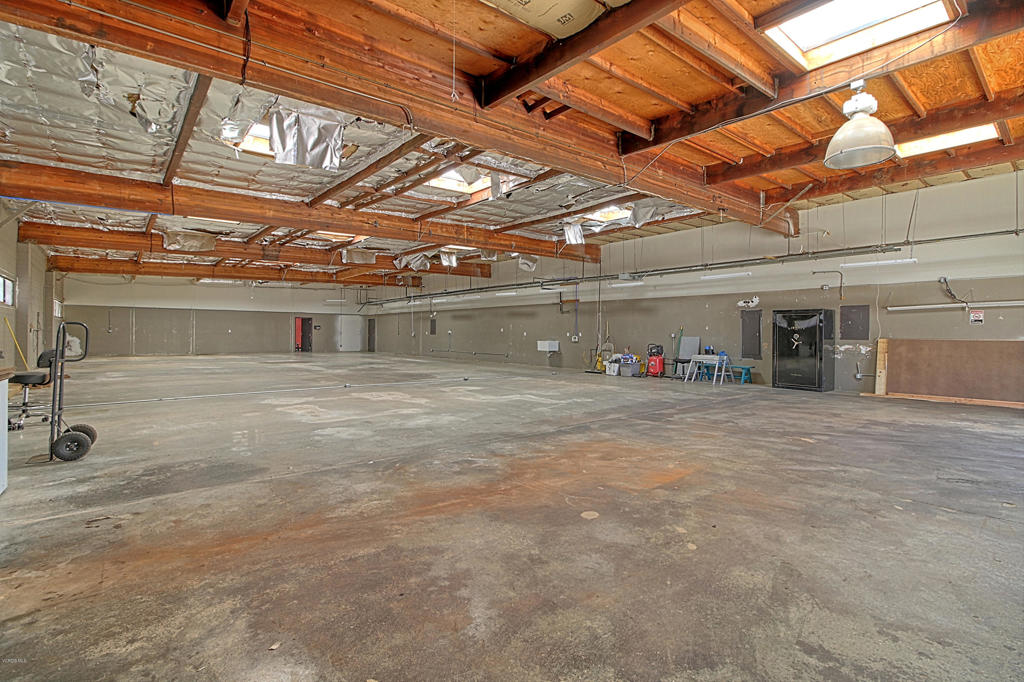 2075 Knoll Drive Property Photo 30
