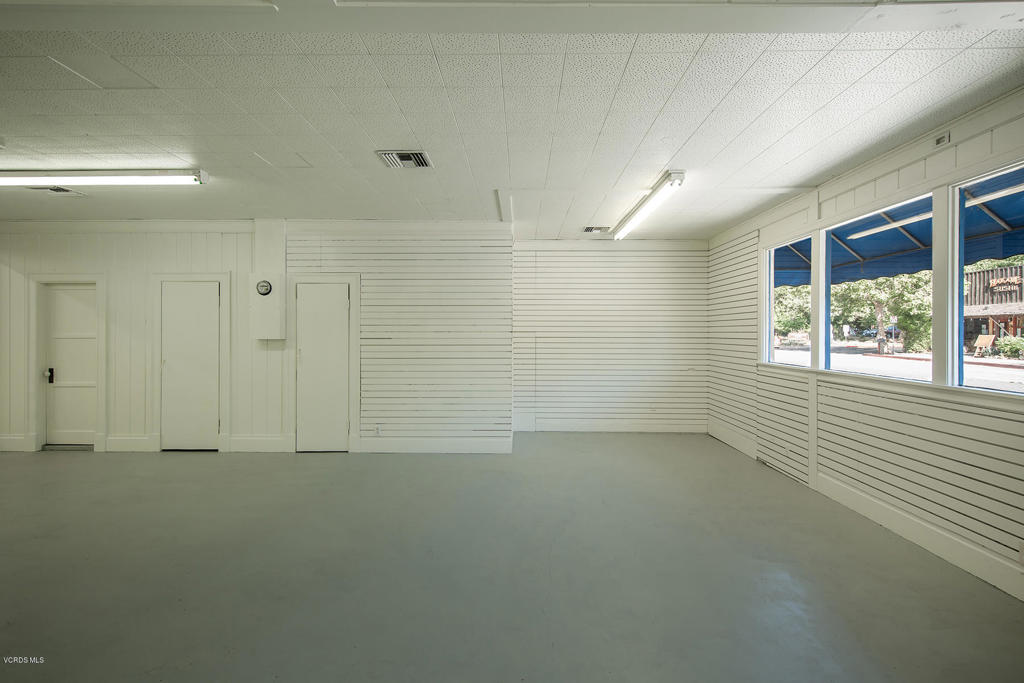952 E Ojai Avenue Property Photo 6