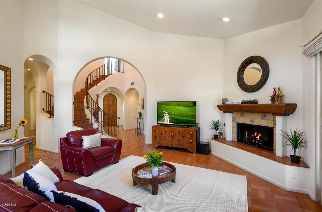 203 S Montgomery Street Property Photo 9
