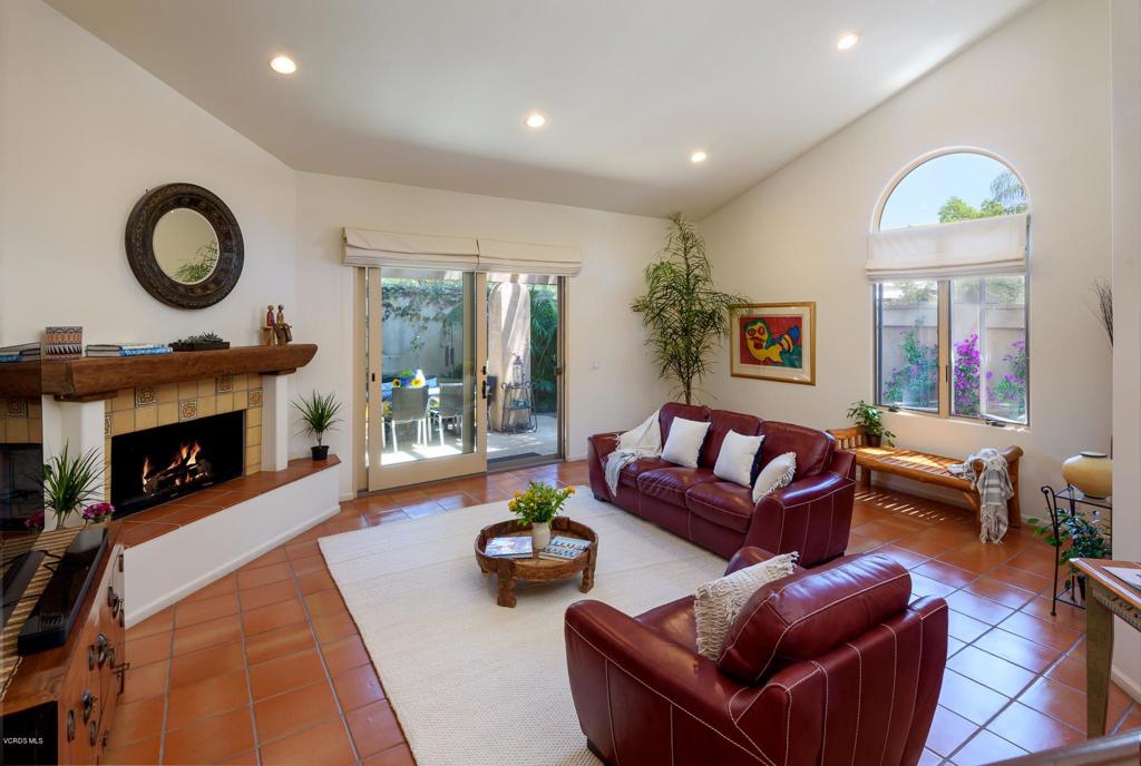 203 S Montgomery Street Property Photo 10