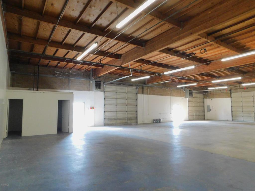 2215 Palma Drive Property Photo 4