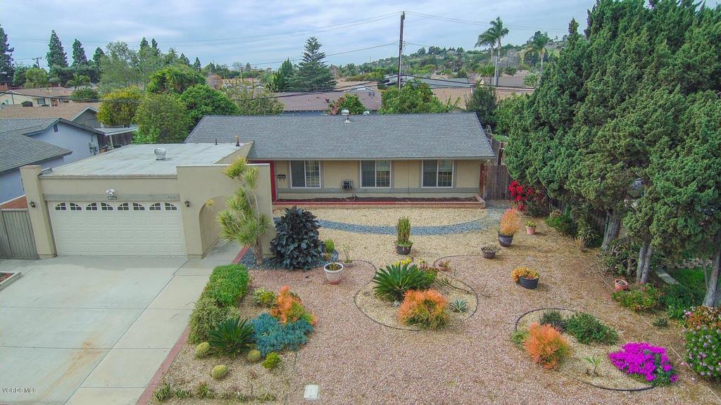 813 N Calle Circulo Property Photo 2