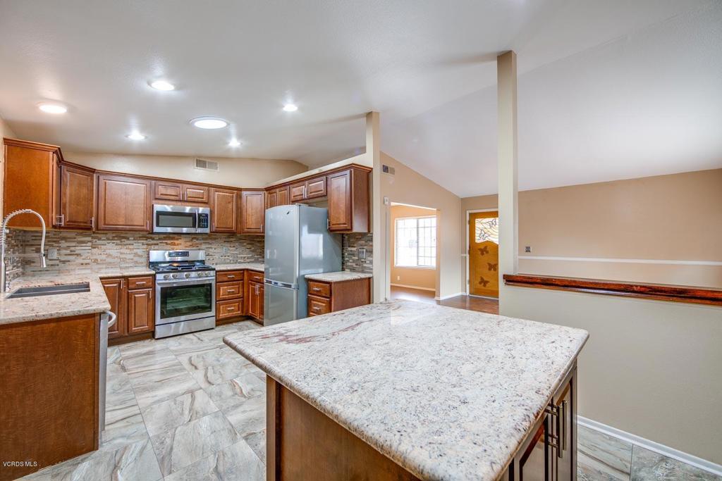 813 N Calle Circulo Property Photo 8