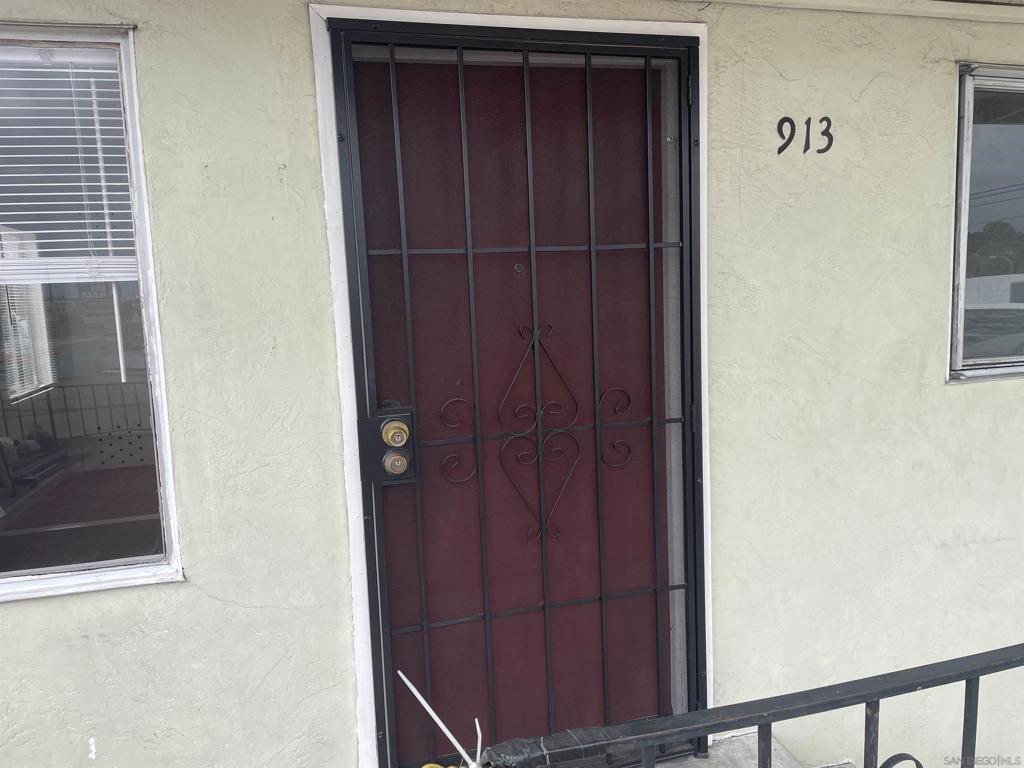 913 Highland Avenue Property Photo 2