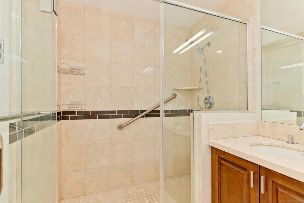 1205 Pacific Hwy 2806 Property Photo 23