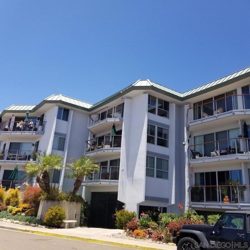 220017041SD Property Photo 5