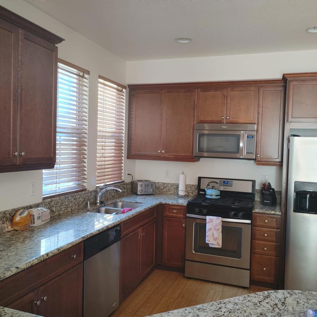 1875 CHAMPAGNE CT Property Photo 1