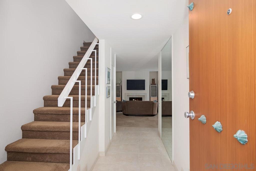 303 Coast 6 Property Photo 6