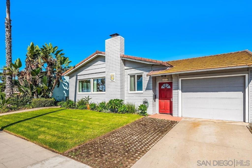 8373 El Paseo Grande Property Photo 1