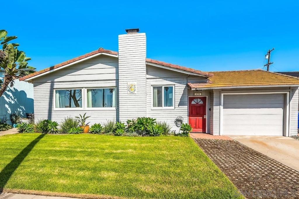 8373 El Paseo Grande Property Photo 2