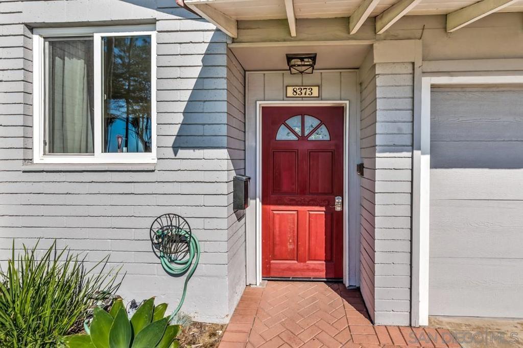 8373 El Paseo Grande Property Photo 3
