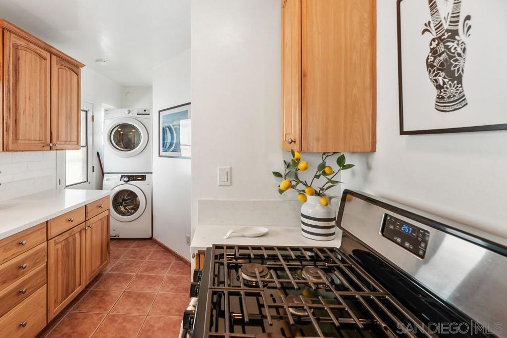 8373 El Paseo Grande Property Photo 17