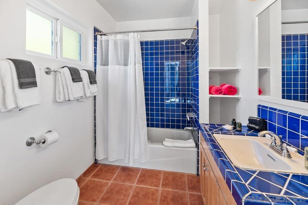 8373 El Paseo Grande Property Photo 28