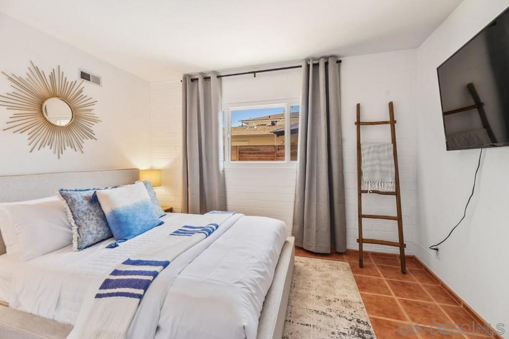 8373 El Paseo Grande Property Photo 40