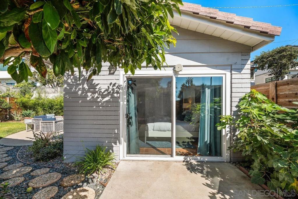 8373 El Paseo Grande Property Photo 45