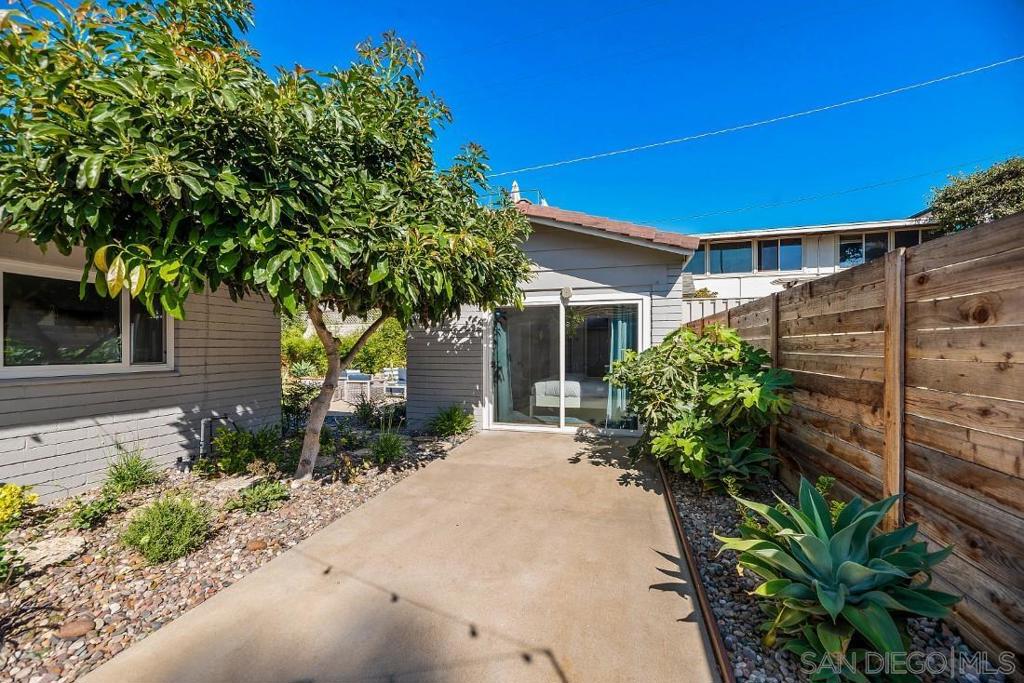 8373 El Paseo Grande Property Photo 53