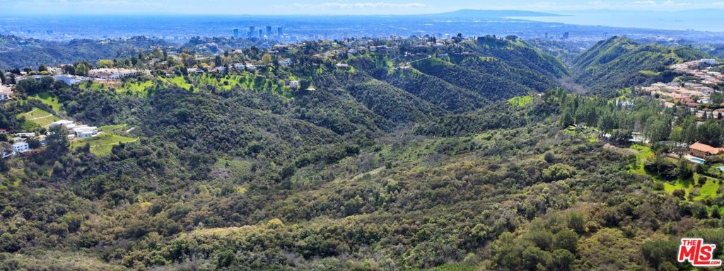 1 Senderos Canyon Property Photo 2