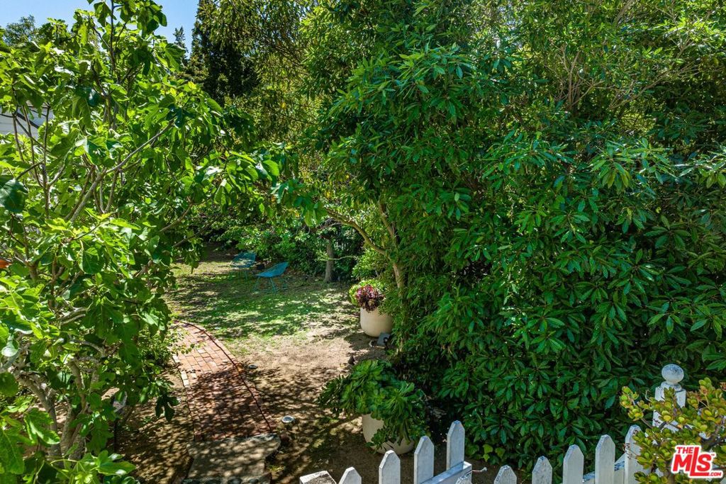 1000 Stone Canyon Road Property Photo 28