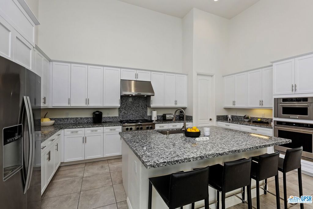 50888 Cereza Property Photo 18