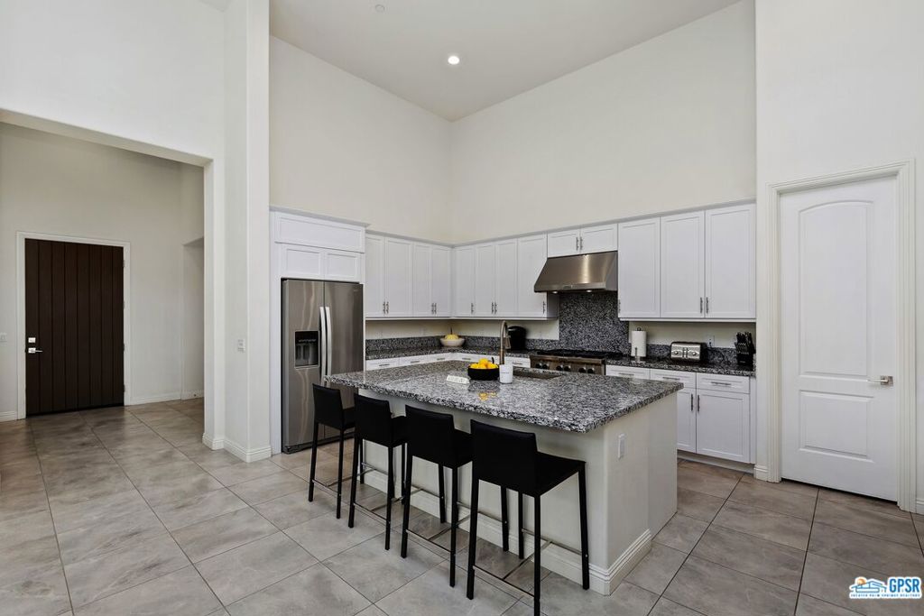 50888 Cereza Property Photo 19