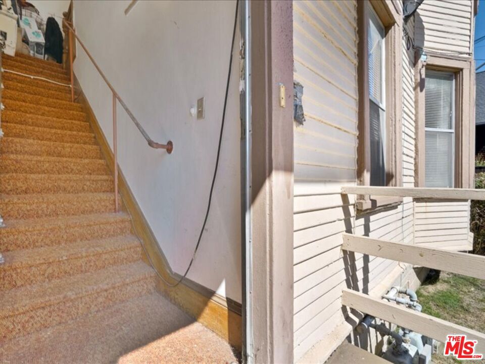 2057 Emerson Street Property Photo 19