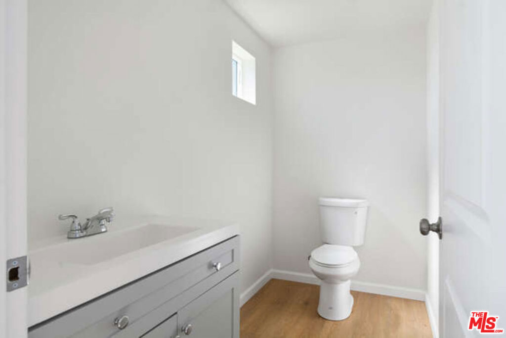2636 Virginia Road Property Photo 13