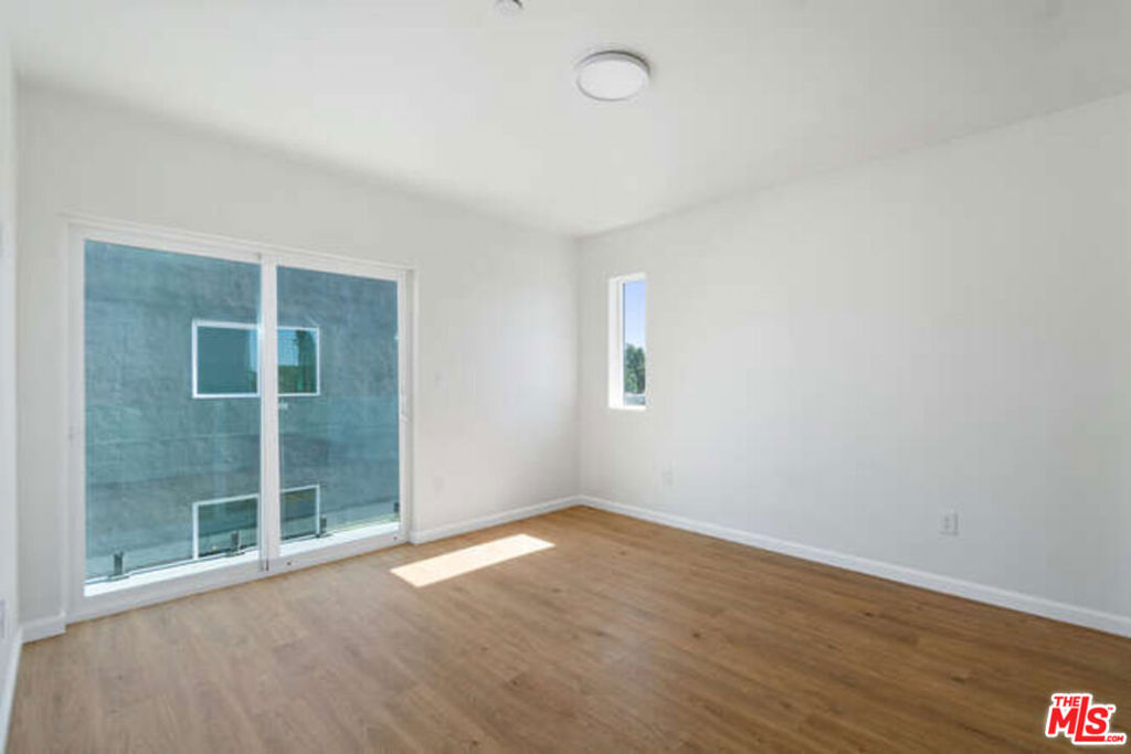 2636 Virginia Road Property Photo 15