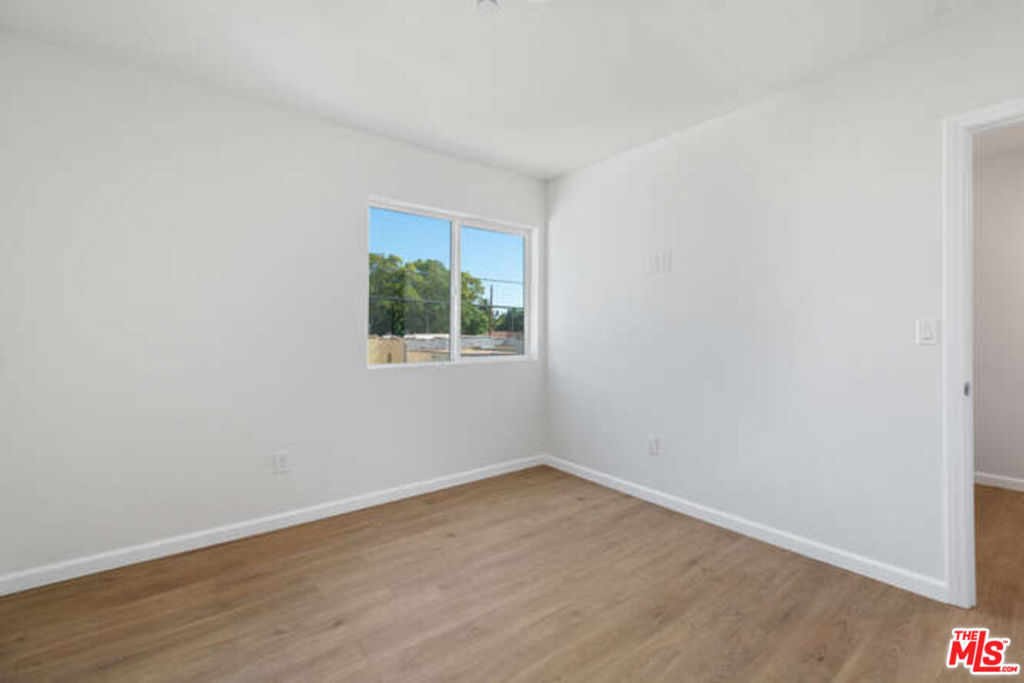 2636 Virginia Road Property Photo 21