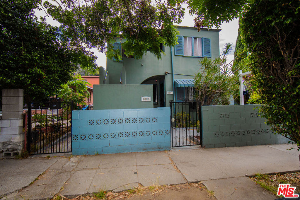 1804 Echo Park Avenue Property Photo 1