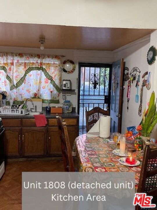 1804 Echo Park Avenue Property Photo 23